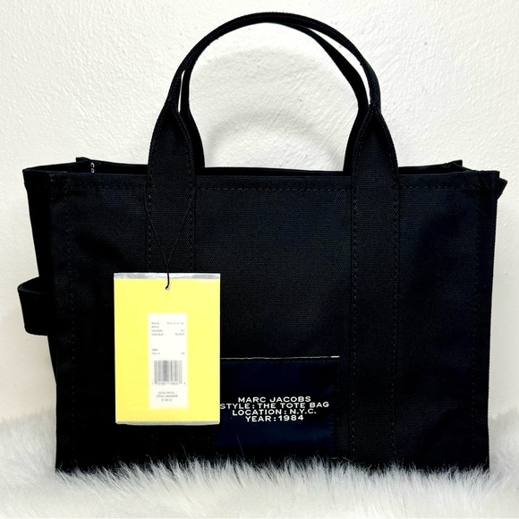 NWT Marc Jacobs The Tote Bag MEDIUM Purse Black Crossbody Canvas Zipper Travel - Picture 4 of 13
